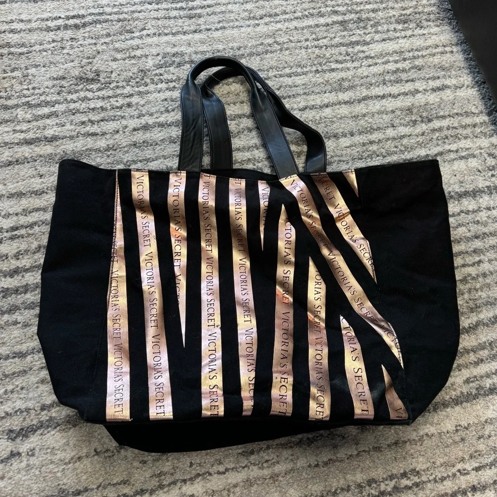 Large Victoria’s Secret tote bag